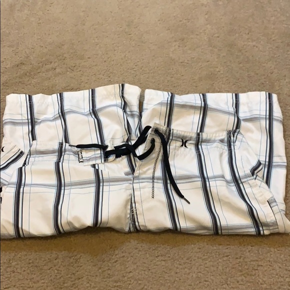 Hurley board shorts, size 30 - Picture 4 of 4
